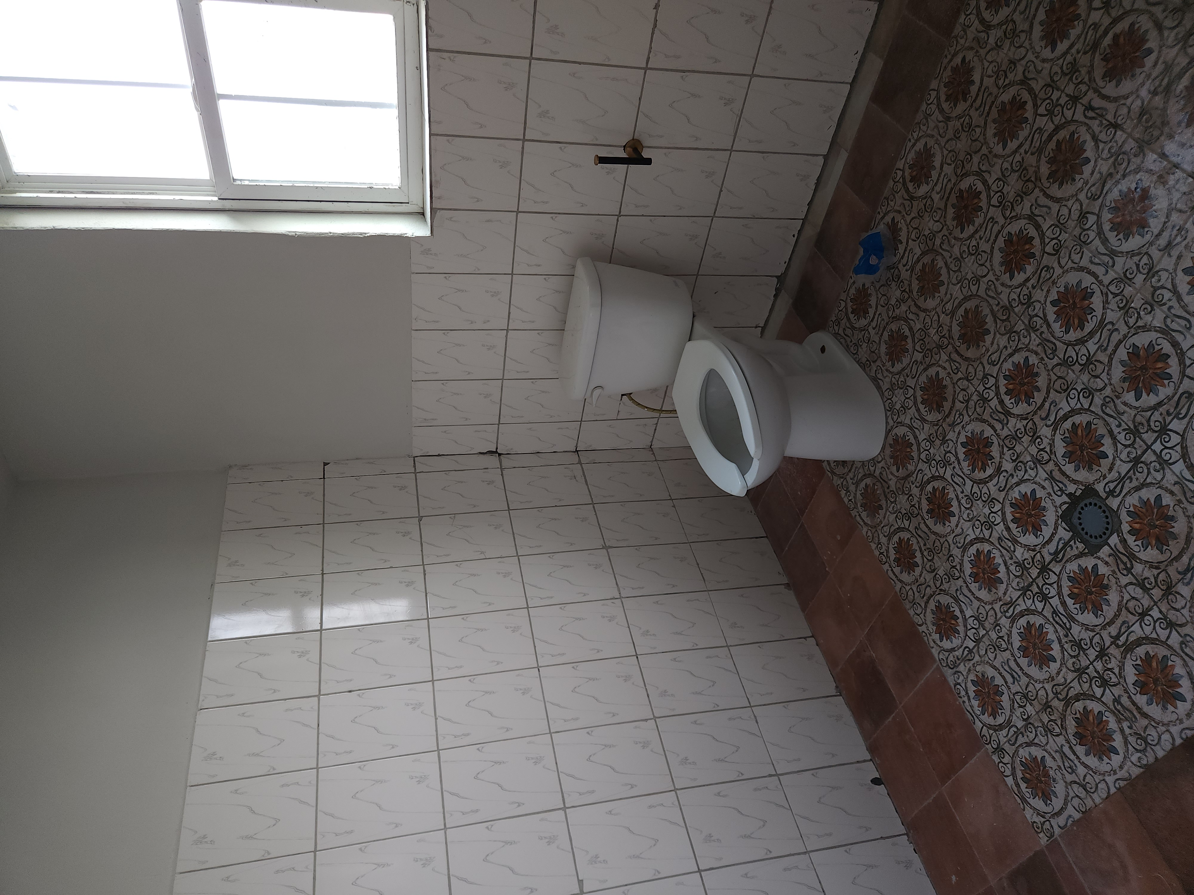 https://www.prime22-buea.com/storage/room-images/sLFwAUc4qiEOauxTdBSyhN5vEuiw4in4vPrT3uhl.jpg